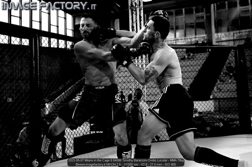 2022-05-07 Milano in the Cage 8 04098 Timothy Baranzini-Ovidio Lucutar - MMA 70kg